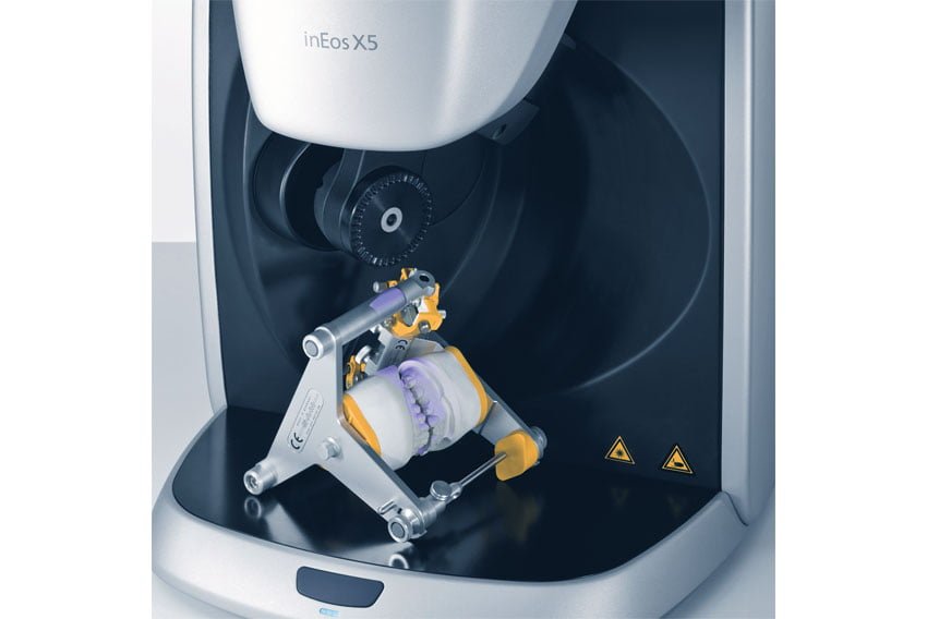Sirona inEos X5 scanner